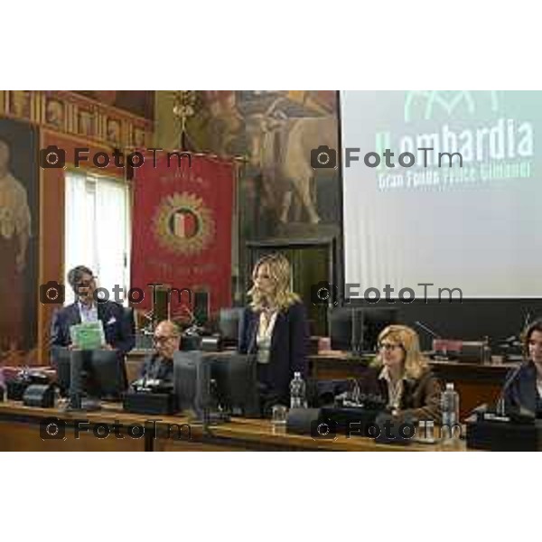 Bergamo presentazione ufficiale del Giro di Lombardia 2026 120 organizzato da RCS Sport 21 Aprile 2026 Bergamo Italia Foto Tiziano Manzoni Lapresse