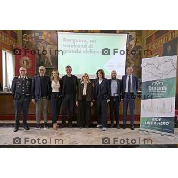 Bergamo presentazione ufficiale del Giro di Lombardia 2026 120 organizzato da RCS Sport 21 Aprile 2026 Bergamo Italia Foto Tiziano Manzoni Lapresse