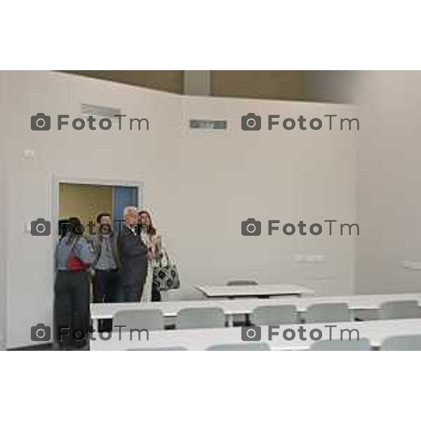 Treviglio Inaugurazione Polo Lavoro Treviglio Centro per l\'impiego con aule di formazione per adulti 22 Aprile 2026 Bergamo Italia Foto Tiziano Manzoni Lapresse