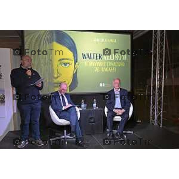 Bergamo Walter Veltroni alla Fiera dei Librai Bg Italia Cronaca 23-Aprile 2025 Foto Tiziano Manzoni Lapresse