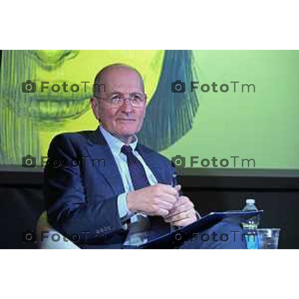 Bergamo Walter Veltroni alla Fiera dei Librai Bg Italia Cronaca 23-Aprile 2025 Foto Tiziano Manzoni Lapresse