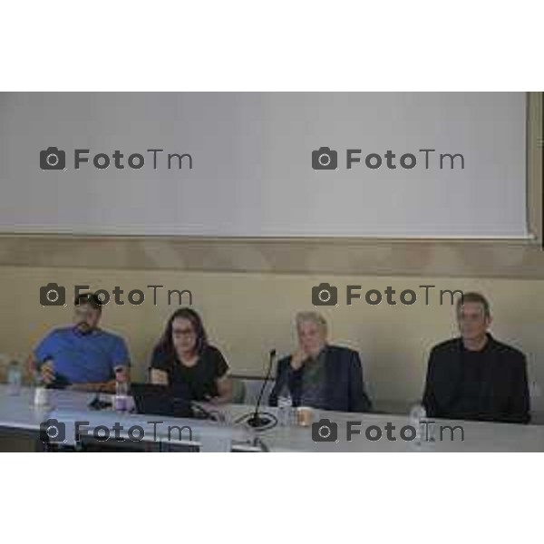 Fiera dei Librai Bergamo, l\'artista Andrea Mastrovito presenta il podcast "Le mani e la mente", 24- Aprile 2026 2026 Montello Italia foto Tiziano Manzoni Lapresse