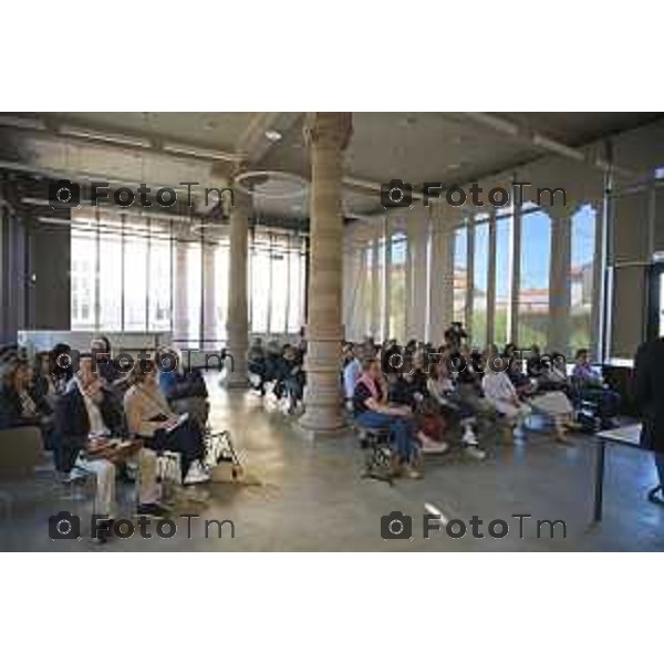 Fiera dei Librai Bergamo, l\'artista Andrea Mastrovito presenta il podcast "Le mani e la mente", 24- Aprile 2026 2026 Montello Italia foto Tiziano Manzoni Lapresse