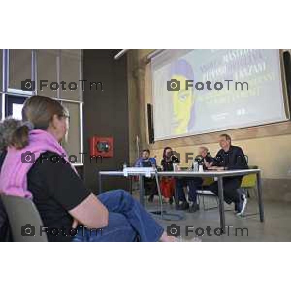 Fiera dei Librai Bergamo, l\'artista Andrea Mastrovito presenta il podcast "Le mani e la mente", 24- Aprile 2026 2026 Montello Italia foto Tiziano Manzoni Lapresse