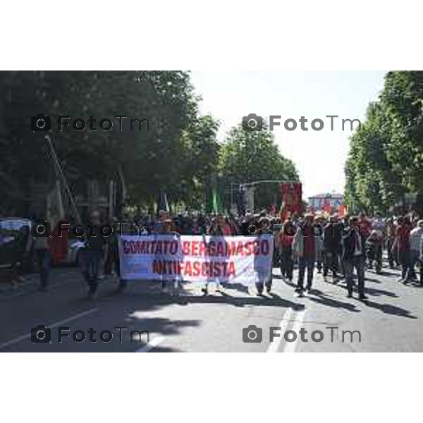 Bergamo festa liberazione corteo e piazza liberta 25 Aprile 2026 25 Aprile 2026 Bergamo Italia Foto Tiziano Manzoni Lapresse