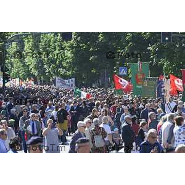 Bergamo festa liberazione corteo e piazza liberta 25 Aprile 2026 25 Aprile 2026 Bergamo Italia Foto Tiziano Manzoni Lapresse