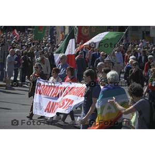 Bergamo festa liberazione corteo e piazza liberta 25 Aprile 2026 25 Aprile 2026 Bergamo Italia Foto Tiziano Manzoni Lapresse