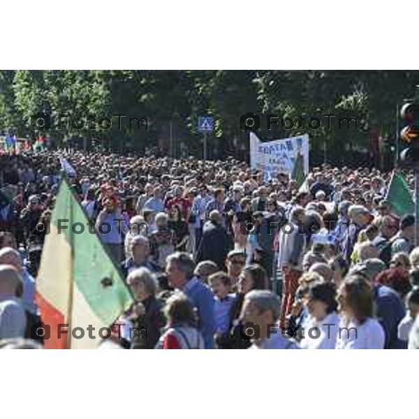 Bergamo festa liberazione corteo e piazza liberta 25 Aprile 2026 25 Aprile 2026 Bergamo Italia Foto Tiziano Manzoni Lapresse