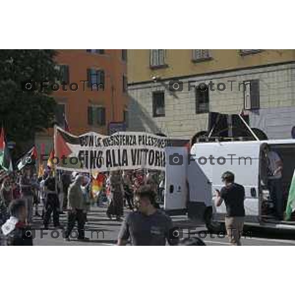 Bergamo festa liberazione corteo e piazza liberta 25 Aprile 2026 25 Aprile 2026 Bergamo Italia Foto Tiziano Manzoni Lapresse