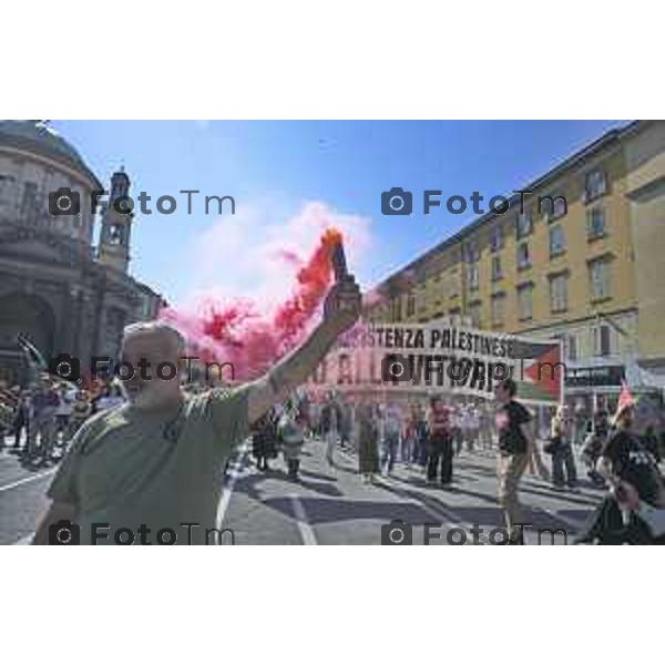 Bergamo festa liberazione corteo e piazza liberta 25 Aprile 2026 25 Aprile 2026 Bergamo Italia Foto Tiziano Manzoni Lapresse
