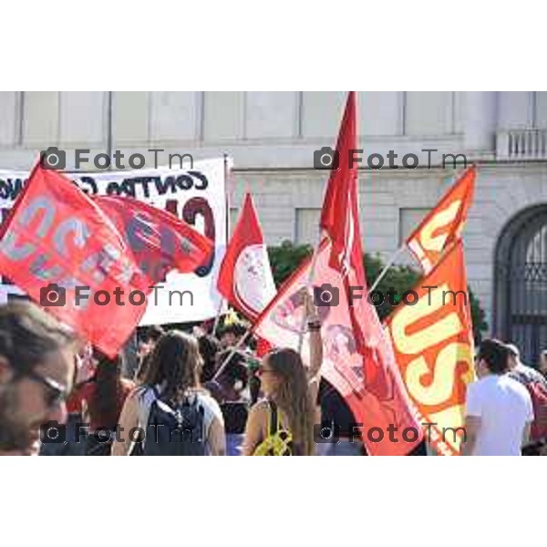 Bergamo festa liberazione corteo e piazza liberta 25 Aprile 2026 25 Aprile 2026 Bergamo Italia Foto Tiziano Manzoni Lapresse
