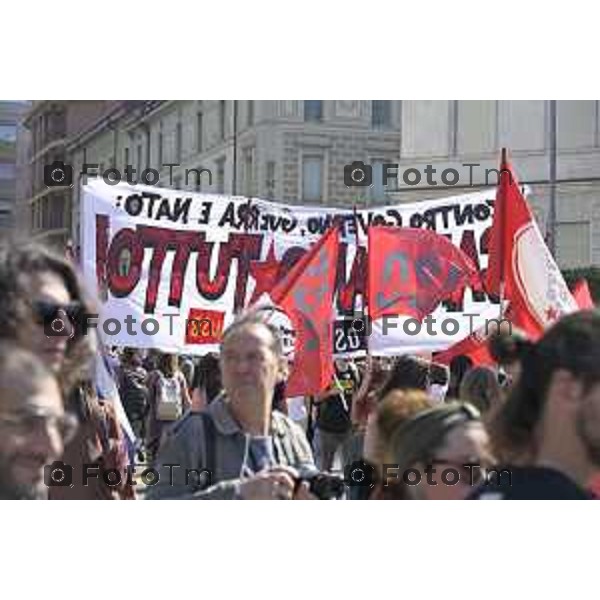 Bergamo festa liberazione corteo e piazza liberta 25 Aprile 2026 25 Aprile 2026 Bergamo Italia Foto Tiziano Manzoni Lapresse