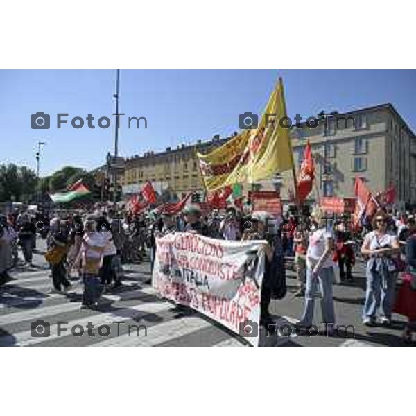 Bergamo festa liberazione corteo e piazza liberta 25 Aprile 2026 25 Aprile 2026 Bergamo Italia Foto Tiziano Manzoni Lapresse