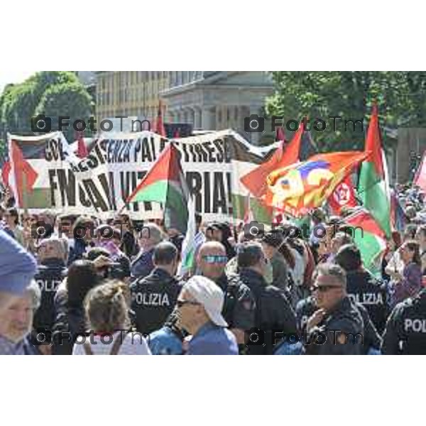 Bergamo festa liberazione corteo e piazza liberta 25 Aprile 2026 25 Aprile 2026 Bergamo Italia Foto Tiziano Manzoni Lapresse