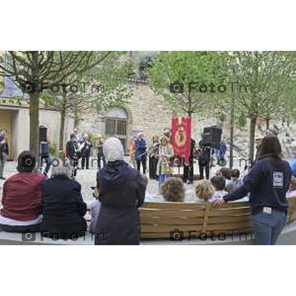 Bergamo Alta inaugurata piazza Angelini ex area di parcheggio 29 Aprile 2026 Bergamo Italia Foto Tiziano Manzoni Lapresse