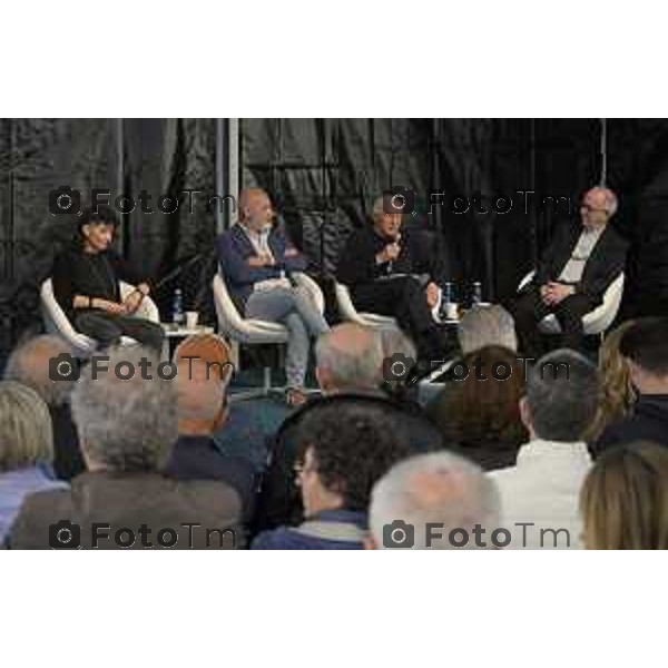 Bergamo Bergamo Fiera dei Libra» Alessandro Luca e don Luigi Ciotti, presentano il libro «Non siamo stati invincibili ma ce l’abbiamo messa tutta». 2 maggio 2026 cronaca Bergamo Italia Foto Tiziano Manzoni Lapresse