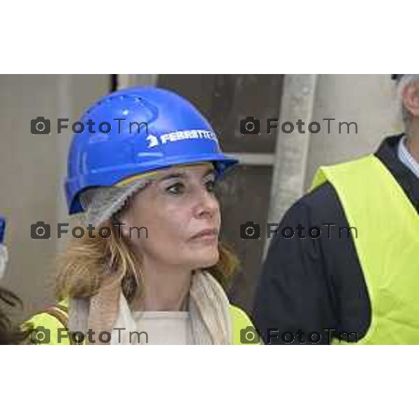 Bergamo sopralluogo all’ex principe di Napoli, via Pignolo l’avanzamento dei lavori, l’assessore alla Rigenerazione urbana Francesco Valesini, Luigi e Pietro Ferrara per Rinascimento Holding, Pia Locatelli, presidente della Fondazione A. J. Zaninoni, Leonardo Angelini, direttore dei lavori con Ferretti Casa. Romina Russo 4 maggio 2026 cronaca Bergamo Italia Foto Tiziano Manzoni Lapresse
