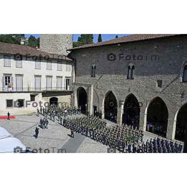 Bergamo Giuramento solenne del 125° corso \'\'Trieste IV\'\' e del 24° corso \'\'Cassiopea II\'\' 09 maggio 2026 cronaca Bergamo Italia Foto Tiziano Manzoni Lapresse