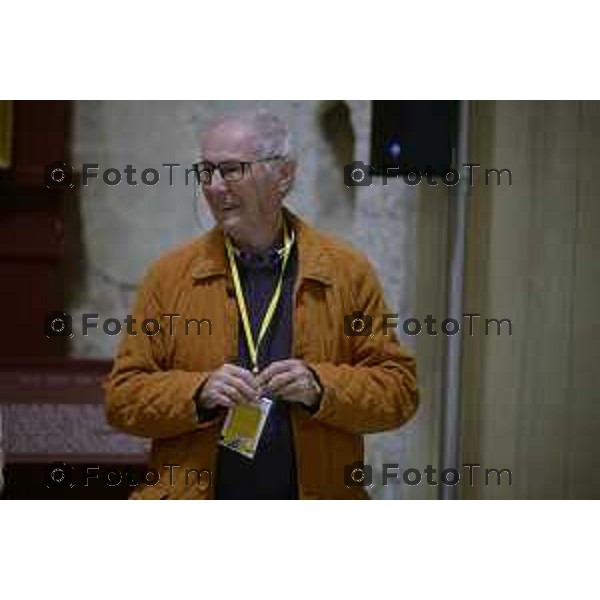 Bergamo Lillo, comico amatissimo — e prima ancora autore, sceneggiatore e disegnatore di fumetti — e Bruno Bozzetto, geniale animatore: due mostri sacri che si confrontano su come nasce la comicità. Magistralmente guidati da Valentina Mazzola i 16 maggio 2026 cronaca Bergamo Italia Foto Tiziano Manzoni Lapresse