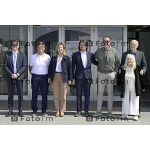 Bergamo Casa dello Sport "Yara Gambirasio" Bergamo presentazione di "Arbitri Italiani", l\'iniziativa con eventi per la promozione del far play Mario Mazzoleni; direttore Art Events ed ex arbitro di serie A; Marcella Messina, assessora allo Sport del Comune di Bergamo; Giovanni Malanchini, consigliere regionale; Fulvio Gambirasio, consigliere associazione La Passione di Yara; Daniele Tagliabue, curatore del progetto; Paolo Casarin, ex arbitro internazionale. 2 maggio 2026 cronaca Bergamo Italia Foto Tiziano Manzoni Lapresse