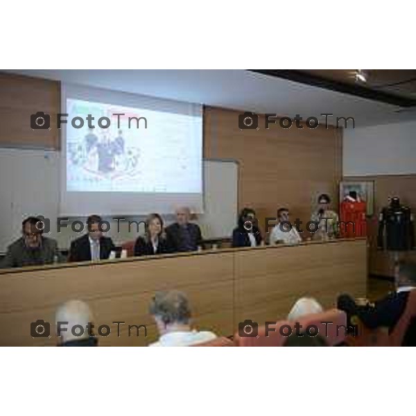 Bergamo Casa dello Sport "Yara Gambirasio" Bergamo presentazione di "Arbitri Italiani", l\'iniziativa con eventi per la promozione del far play Mario Mazzoleni; direttore Art Events ed ex arbitro di serie A; Marcella Messina, assessora allo Sport del Comune di Bergamo; Giovanni Malanchini, consigliere regionale; Fulvio Gambirasio, consigliere associazione La Passione di Yara; Daniele Tagliabue, curatore del progetto; Paolo Casarin, ex arbitro internazionale. 2 maggio 2026 cronaca Bergamo Italia Foto Tiziano Manzoni Lapresse