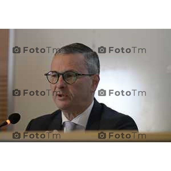 Bergamo Casa dello Sport "Yara Gambirasio" Bergamo presentazione di "Arbitri Italiani", l\'iniziativa con eventi per la promozione del far play Mario Mazzoleni; direttore Art Events ed ex arbitro di serie A; Marcella Messina, assessora allo Sport del Comune di Bergamo; Giovanni Malanchini, consigliere regionale; Fulvio Gambirasio, consigliere associazione La Passione di Yara; Daniele Tagliabue, curatore del progetto; Paolo Casarin, ex arbitro internazionale. 2 maggio 2026 cronaca Bergamo Italia Foto Tiziano Manzoni Lapresse