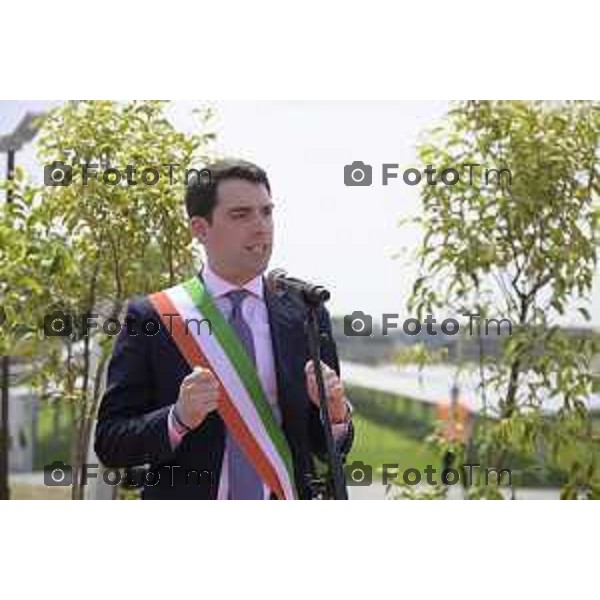 Chignolo D\'isola Bergamo Italgen parco fotovoltaico piu grande della lombardia 20 maggio 2026 cronaca Bergamo Italia Saul Pedruzzi siondaco di chignolo Foto Tiziano Manzoni Lapresse