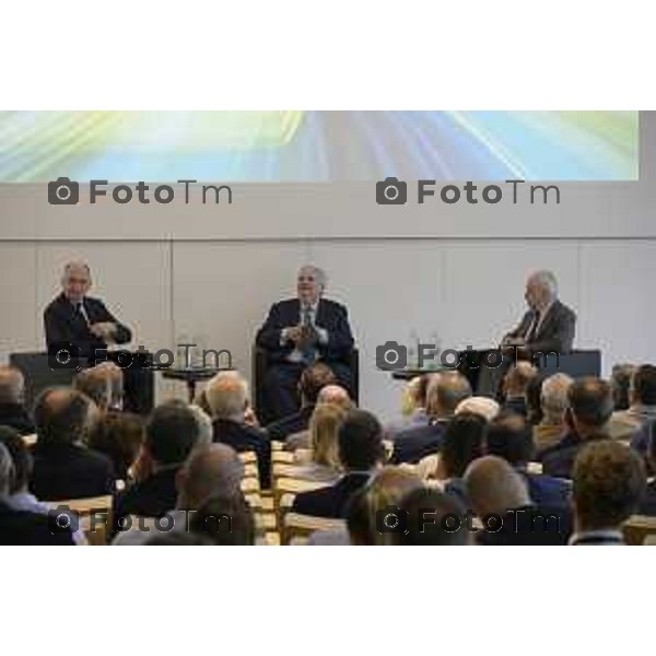 Bergamo presentazione del libro “Brembo - La velocità dei freni, storia di un’impresa dall’Italia al mondo” di Paolo Bricco con Enrico Letta e Francesco Giaazzi 29 maggio 2026 cronaca Bergamo Italia Foto Tiziano Manzoni Lapresse