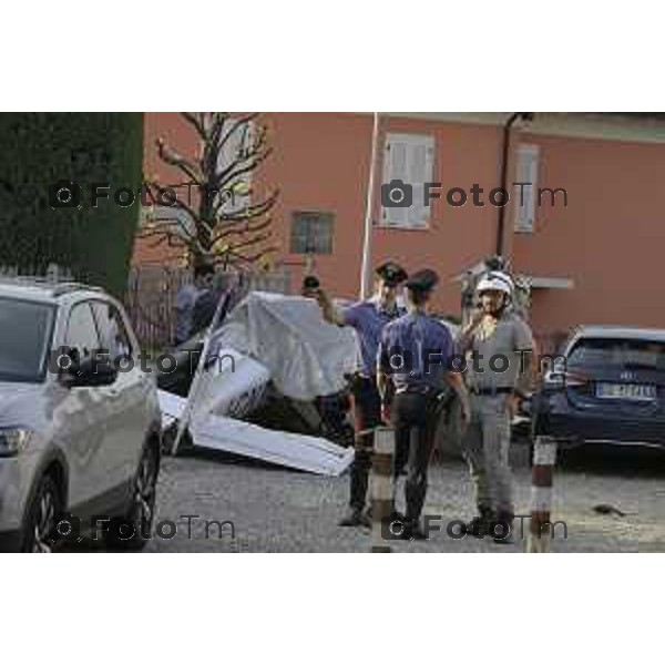 L\'ultraleggero distrutto tra le case di Valbrembo Bergamo 1 Giugno 2026 cronaca Bergamo Italia Foto Tiziano Manzoni Lapresse