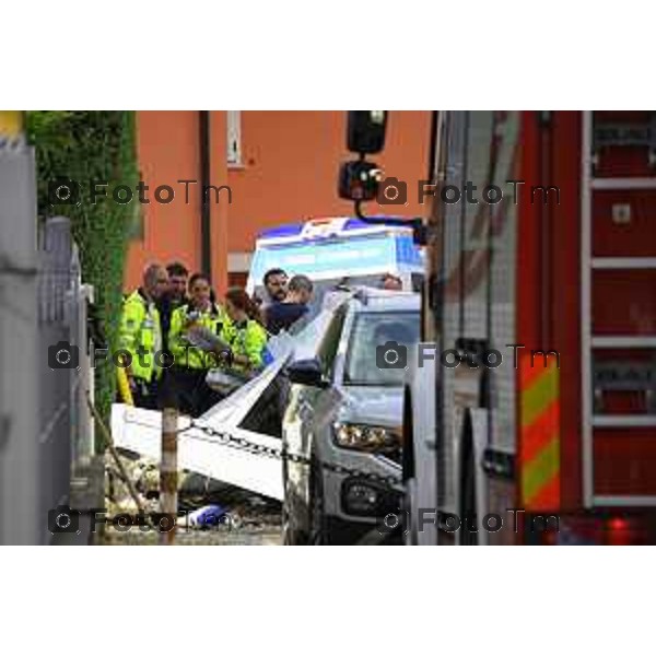 L\'ultraleggero distrutto tra le case di Valbrembo Bergamo 1 Giugno 2026 cronaca Bergamo Italia Foto Tiziano Manzoni Lapresse