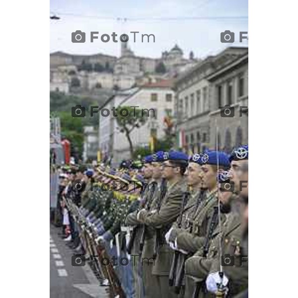 Bergamo festa della Repubblica – 80 anni piazza Vittorio Veneto Prefettura di Bergamo. 2 Giugno 2026 cronaca Bergamo Italia Foto Tiziano Manzoni Lapresse