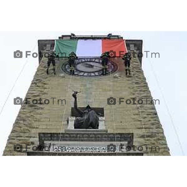 Bergamo festa della Repubblica – 80 anni piazza Vittorio Veneto Prefettura di Bergamo. 2 Giugno 2026 cronaca Bergamo Italia Foto Tiziano Manzoni Lapresse