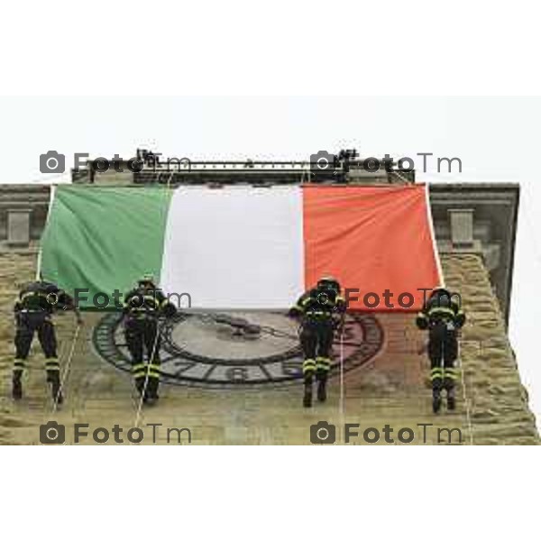Bergamo festa della Repubblica – 80 anni piazza Vittorio Veneto Prefettura di Bergamo. 2 Giugno 2026 cronaca Bergamo Italia Foto Tiziano Manzoni Lapresse