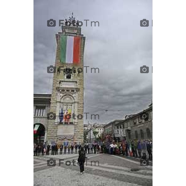 Bergamo festa della Repubblica – 80 anni piazza Vittorio Veneto Prefettura di Bergamo. 2 Giugno 2026 cronaca Bergamo Italia Foto Tiziano Manzoni Lapresse