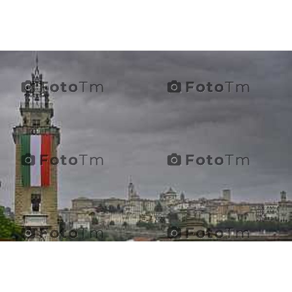 Bergamo festa della Repubblica – 80 anni piazza Vittorio Veneto Prefettura di Bergamo. 2 Giugno 2026 cronaca Bergamo Italia Foto Tiziano Manzoni Lapresse