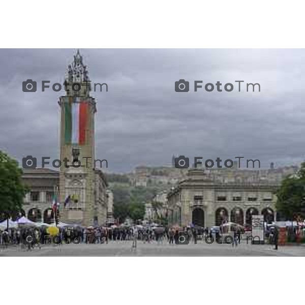 Bergamo festa della Repubblica – 80 anni piazza Vittorio Veneto Prefettura di Bergamo. 2 Giugno 2026 cronaca Bergamo Italia Foto Tiziano Manzoni Lapresse