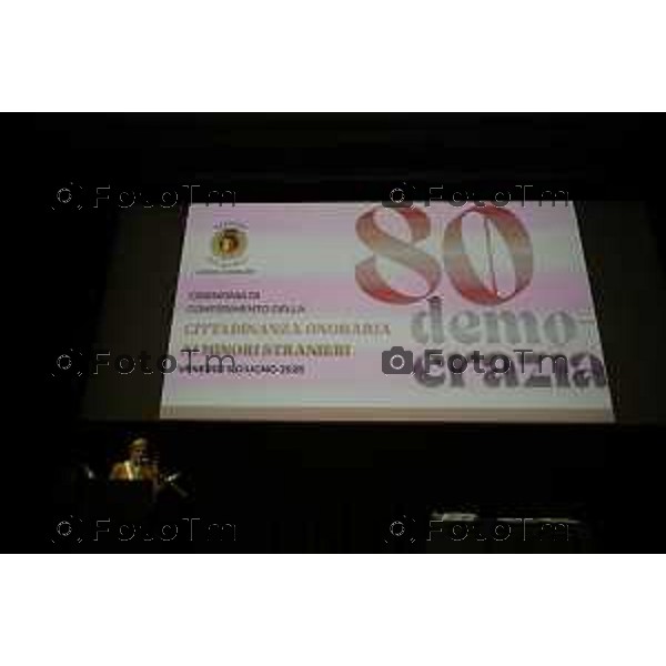 Conferimento cittadinanza onoraria a minori stranieri residenti a Bergamo 5 giugno 2026 2026 cronaca Bergamo Italia Foto Tiziano Manzoni Lapresse