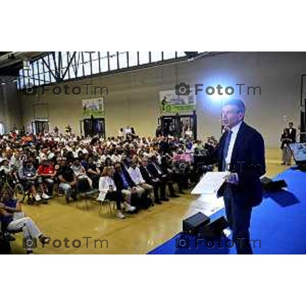 Bergamo 6 edizione Premio Costruiamo il Futuro distribuzione premi in campo sociale, sportivo, ambientale e culturale. Maurizio Lupi, 11 giugno 2026 cronaca Bergamo Italia Foto Tiziano Manzoni Lapresse