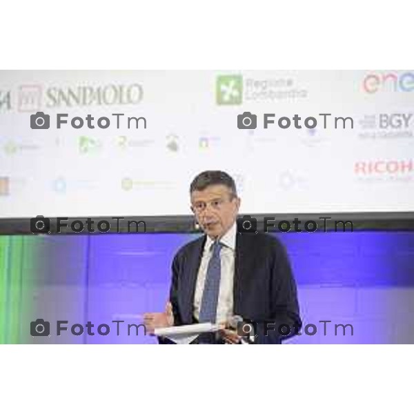 Bergamo 6 edizione Premio Costruiamo il Futuro distribuzione premi in campo sociale, sportivo, ambientale e culturale. Maurizio Lupi, 11 giugno 2026 cronaca Bergamo Italia Foto Tiziano Manzoni Lapresse