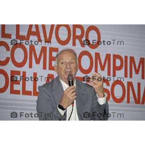 Bergamo Franco Acerbis, Fondatore Acerbis S.p.A.; al ChorusLife Arena di Bergamo, al Convegno e Cerimonia di consegna dei Diplomi e delle Lauree di JAC, che celebrerà 533 giovani talenti pronti a entrare nel mondo del lavoro. 13 giugno o 2026 cronaca Bergamo Italia Foto Tiziano Manzoni Lapresse