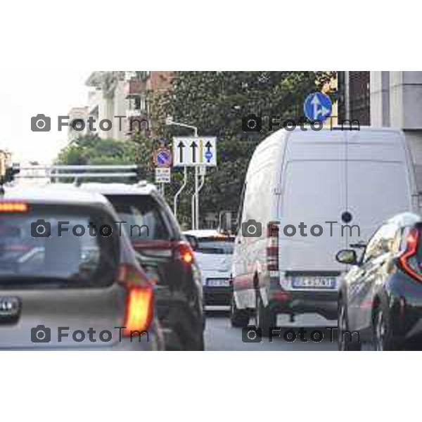 Bergamo nuova sgnaletica Bergamo via paleocopa e-BRT Bergamo-Dalmine-Verdellino 23 giugnoo 2026 cronaca Bergamo Italia Foto Tiziano Manzoni Lapresse