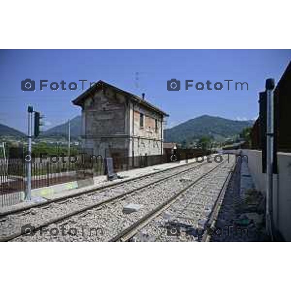 Bergamo Linea T2 Bergamo - Villa d\'Almè Tramvia della Valle Brembana Lavori fermate e vecchie stazioni nella foto tratto Almè 23 Giugno 2026 cronaca Bergamo Italia Foto Tiziano Manzoni Lapresse