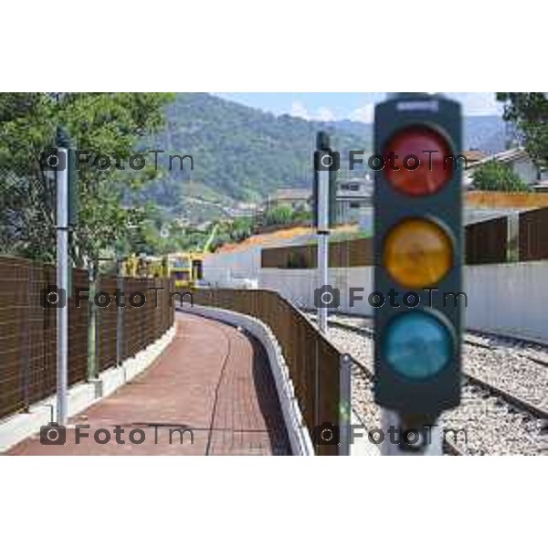 Bergamo Linea T2 Bergamo - Villa d\'Almè Tramvia della Valle Brembana Lavori fermate e vecchie stazioni nella foto tratto Almè 23 Giugno 2026 cronaca Bergamo Italia Foto Tiziano Manzoni Lapresse