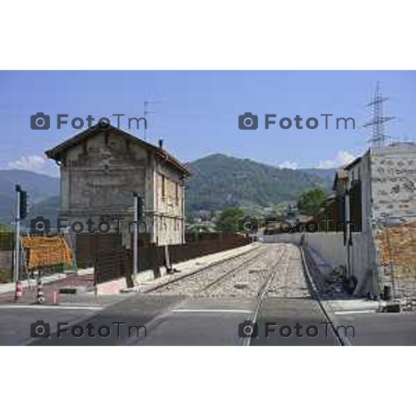 Bergamo Linea T2 Bergamo - Villa d\'Almè Tramvia della Valle Brembana Lavori fermate e vecchie stazioni nella foto tratto Almè 23 Giugno 2026 cronaca Bergamo Italia Foto Tiziano Manzoni Lapresse