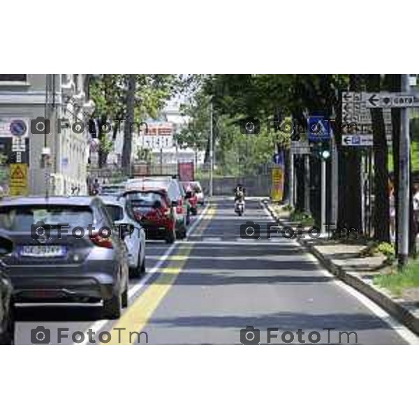Bergamo lavori via Bonomelli per nuovo tram eletrico 24 giugno o 2026 cronaca Bergamo Italia Foto Tiziano Manzoni Lapresse