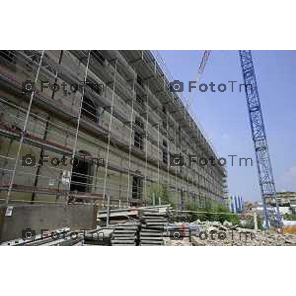 Bergamo sopralluogo al cantiere dell\'ex Caserma Montelungo. 26 giugno 2026 cronaca Bergamo Italia Foto Tiziano Manzoni Lapresse