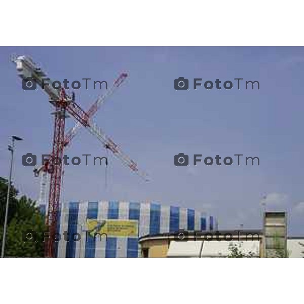 Bergamo sopralluogo al cantiere dell\'ex Caserma Montelungo. 26 giugno 2026 cronaca Bergamo Italia Foto Tiziano Manzoni Lapresse