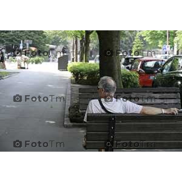 Bergamo Bergamo forte ondata di caldo a Giugno 2026 temperature di 39 gradi 26 giugno 2026 cronaca Bergamo Italia Foto Tiziano Manzoni Lapresse