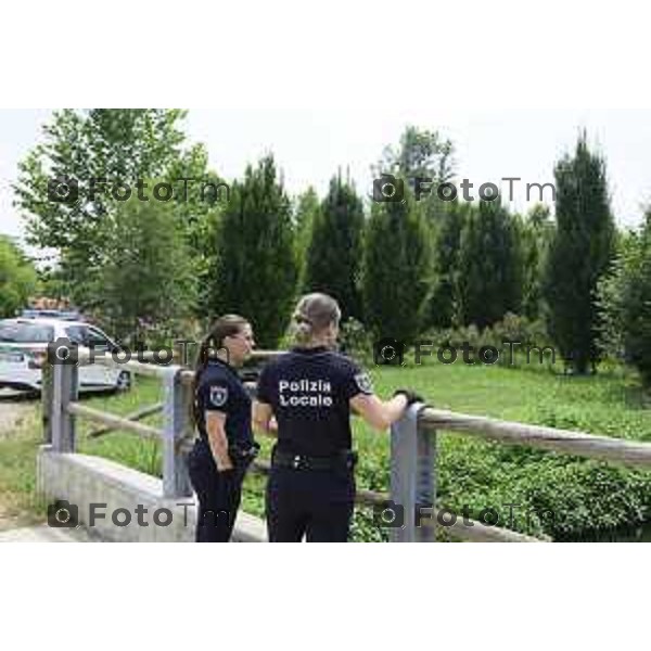 Bergamo Cividate al Piano. Controlli della polizia locale al boschetto della droga 30 giugno 2026 cronaca Bergamo Italia Foto Tiziano Manzoni Lapresse