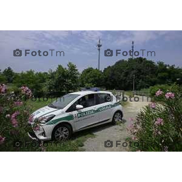 Bergamo Cividate al Piano. Controlli della polizia locale al boschetto della droga 30 giugno 2026 cronaca Bergamo Italia Foto Tiziano Manzoni Lapresse